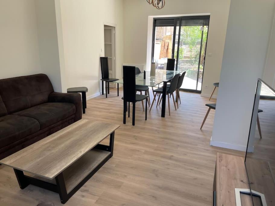 Maison 5 Chambres 3Sdb En Ville Avec Piscine 페리괴 외부 사진